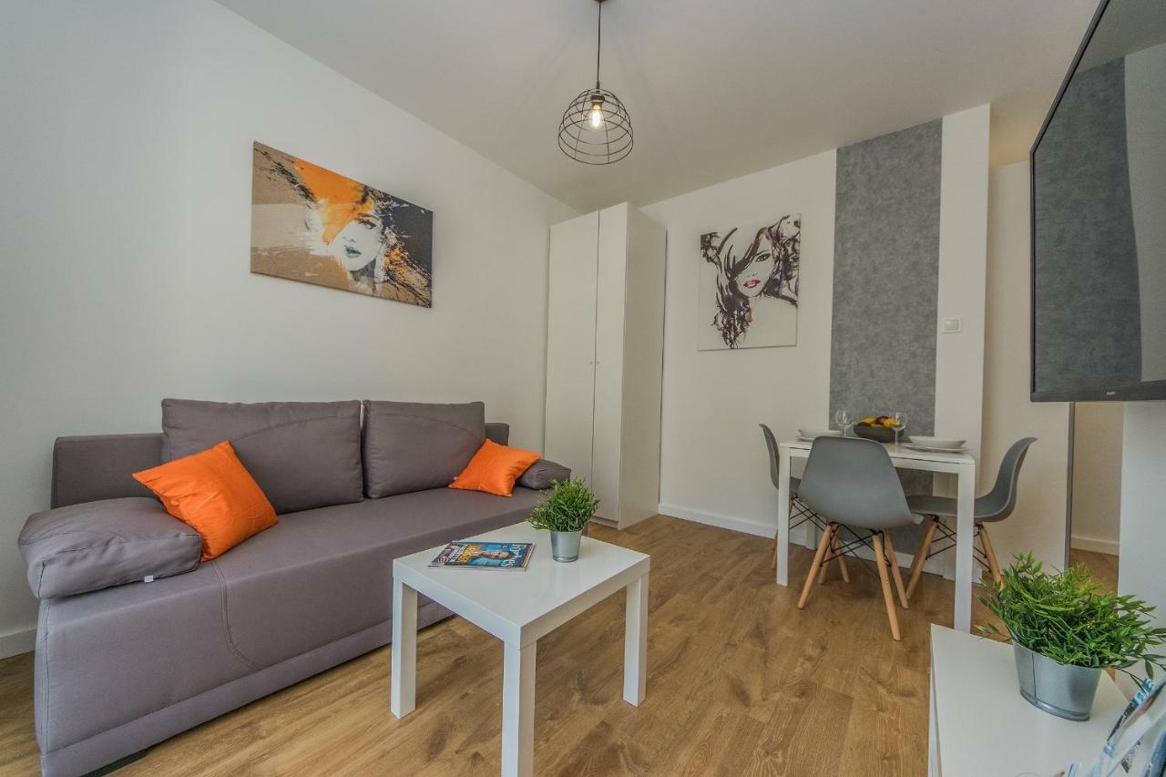 Glow Apartments, Apartmenty Nowa Leborska กดัญสก์ ภายนอก รูปภาพ